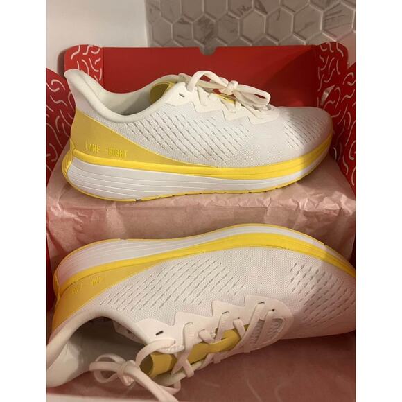 Lane Eight Relay‎ Trainer Women’s size 9.5 - Picture 6 of 9